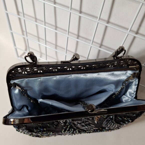 Vintage Small Tapestry Beaded Evening Purse Metal Top Handle, Crossbody Chain - Picture 16 of 16